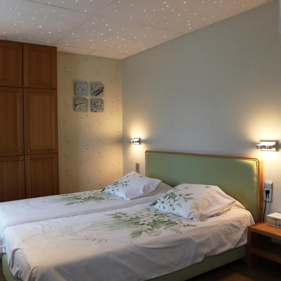 A Casa-Radici Bed & Breakfast Nieuwpoort Bagian luar foto