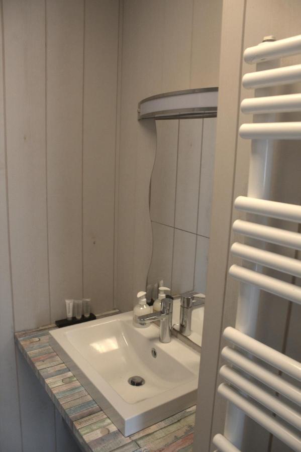 A Casa-Radici Bed & Breakfast Nieuwpoort Bagian luar foto